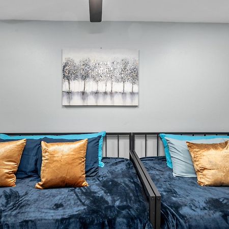 Apartament Warm Heights 2Br With Pool & Free Parking Houston Zewnętrze zdjęcie