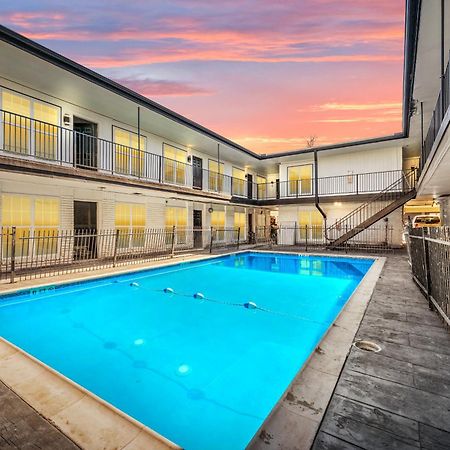 Apartament Warm Heights 2Br With Pool & Free Parking Houston Zewnętrze zdjęcie